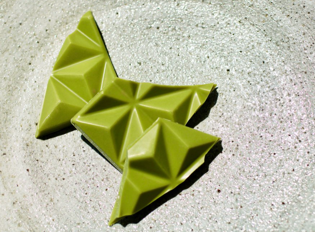 Matcha Chocolate Bar with Caramelized Sesame