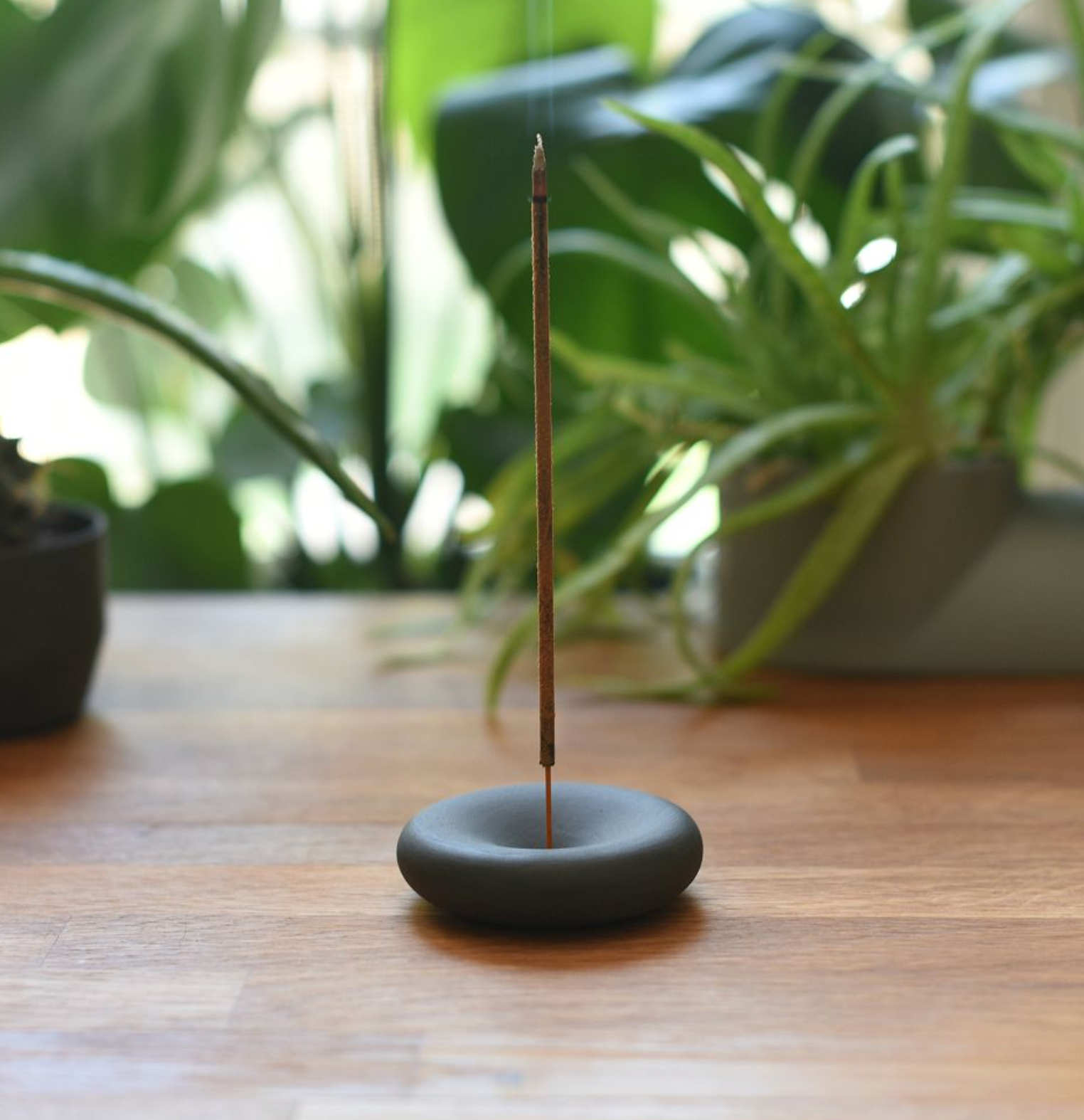 Eve Incense Holder | Black