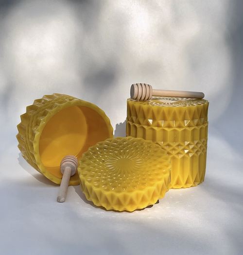 100% Beeswax Honey Pot