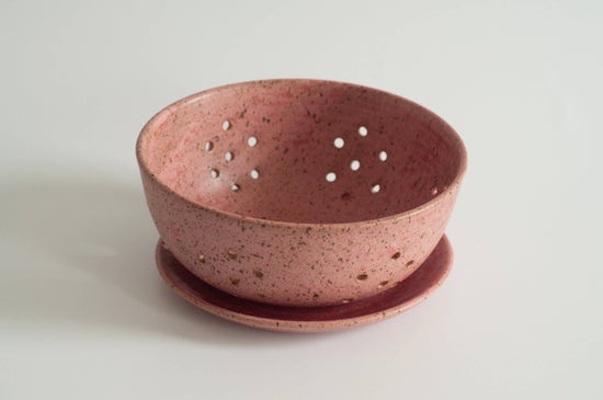 Large Ceramic Berry Bowl With Saucer | Pink