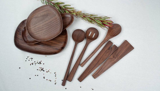 12’’ Walnut Round Spoon