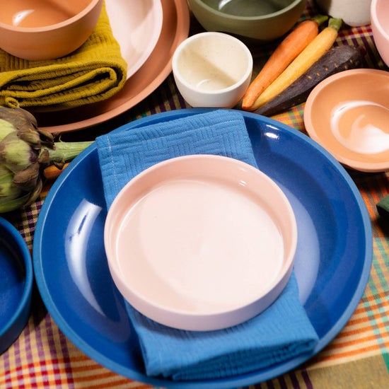 The Round Ceramic Tray | Petal