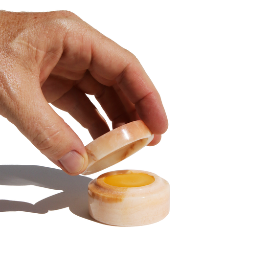 Perfume Balm in Onyx Jar | Guava Helichrysum