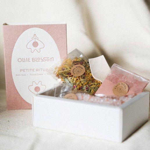 Petite Ritual Kit