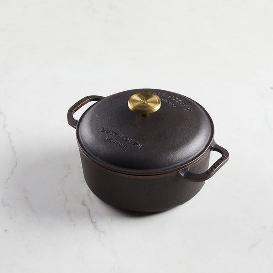 Smithey Dutch Oven